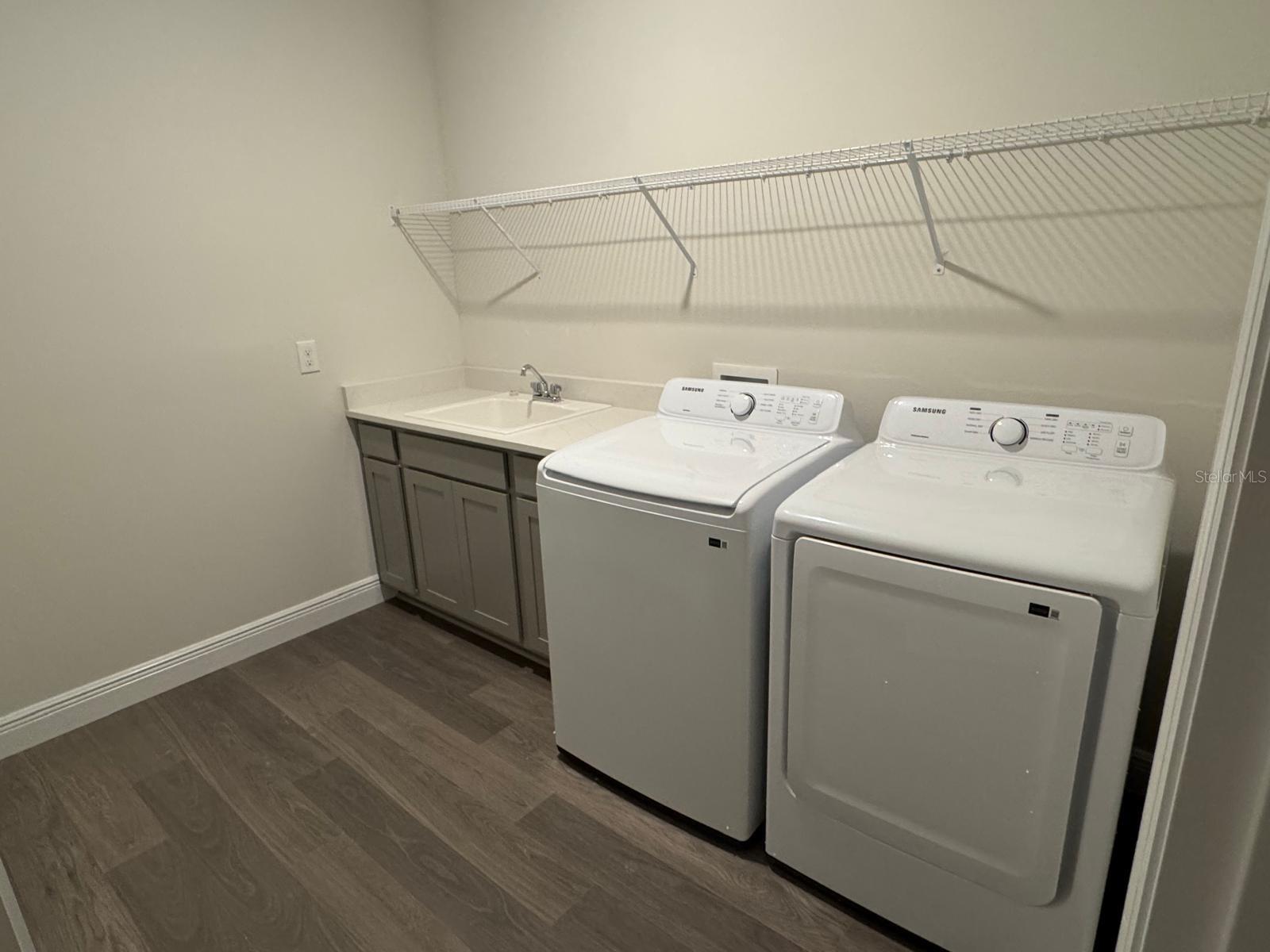 WOODCREEK - Residential Lease