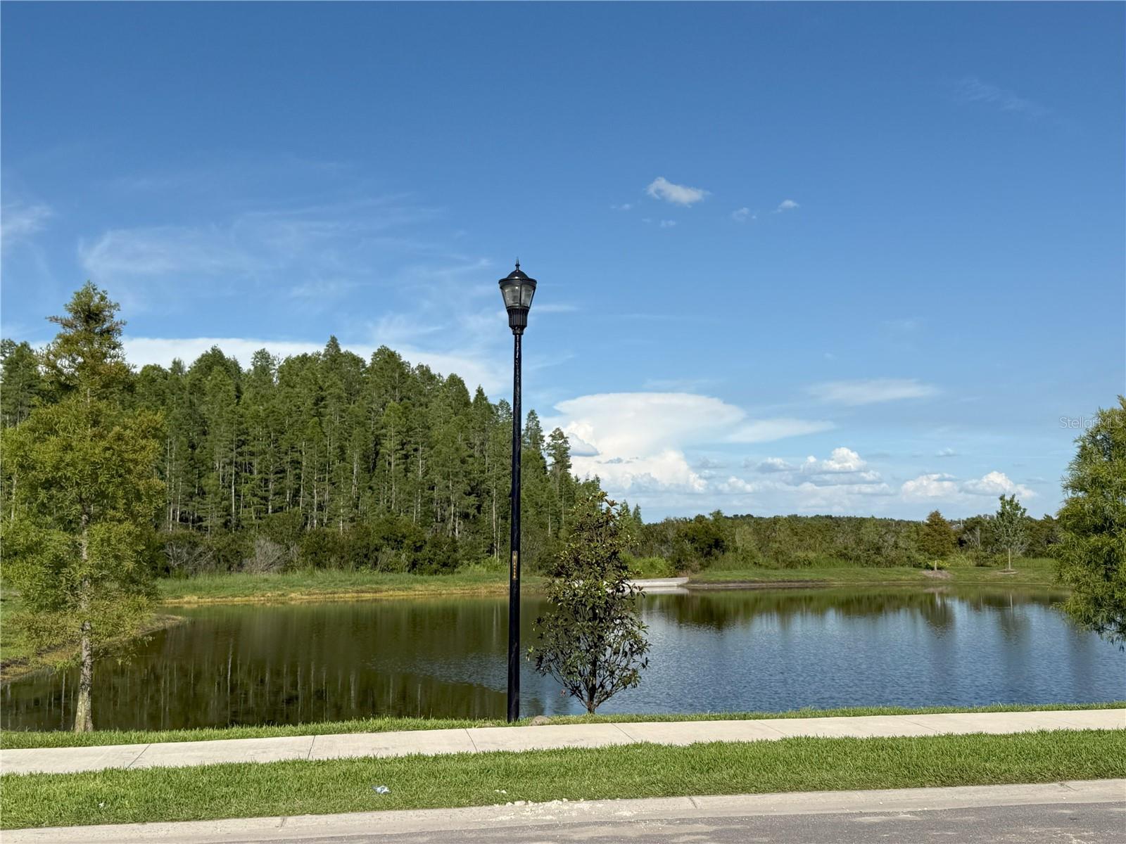 WOODCREEK - Residential Lease