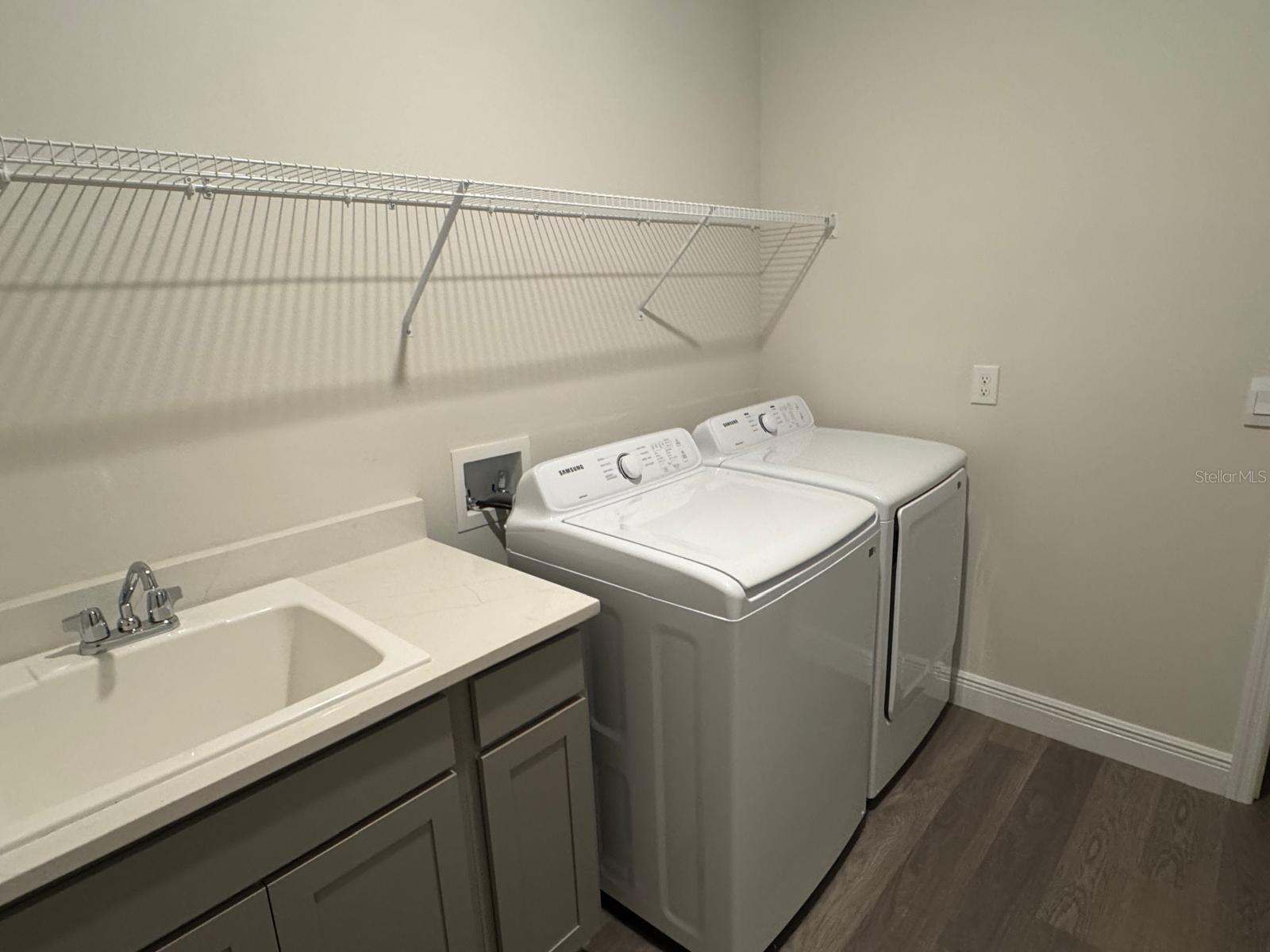 WOODCREEK - Residential Lease