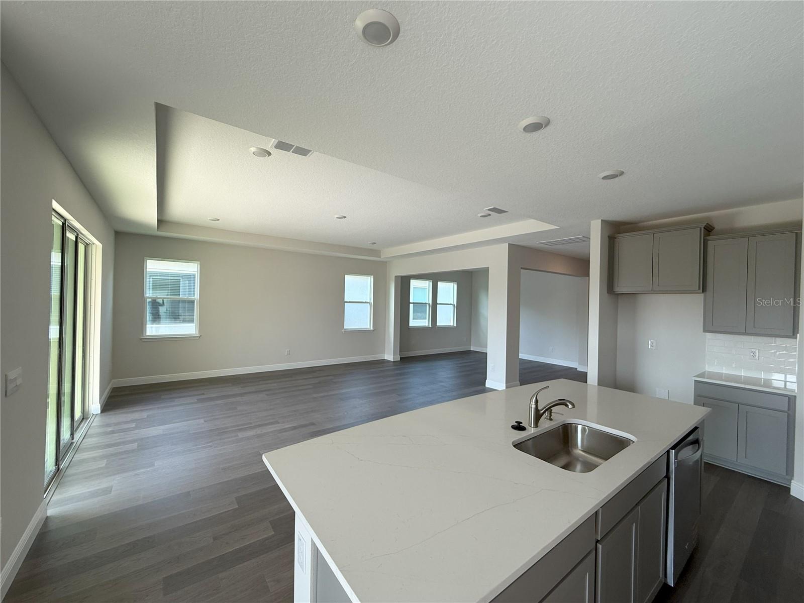 WOODCREEK - Residential Lease