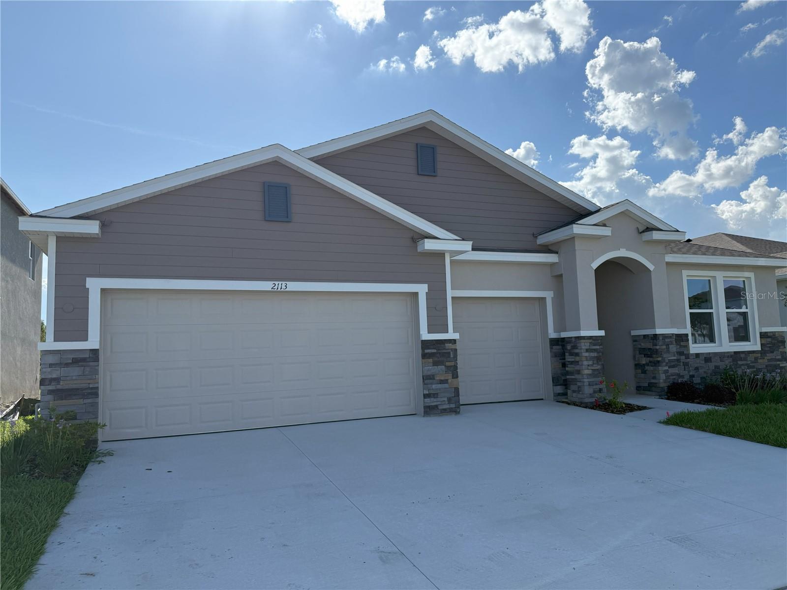 WOODCREEK - Residential Lease