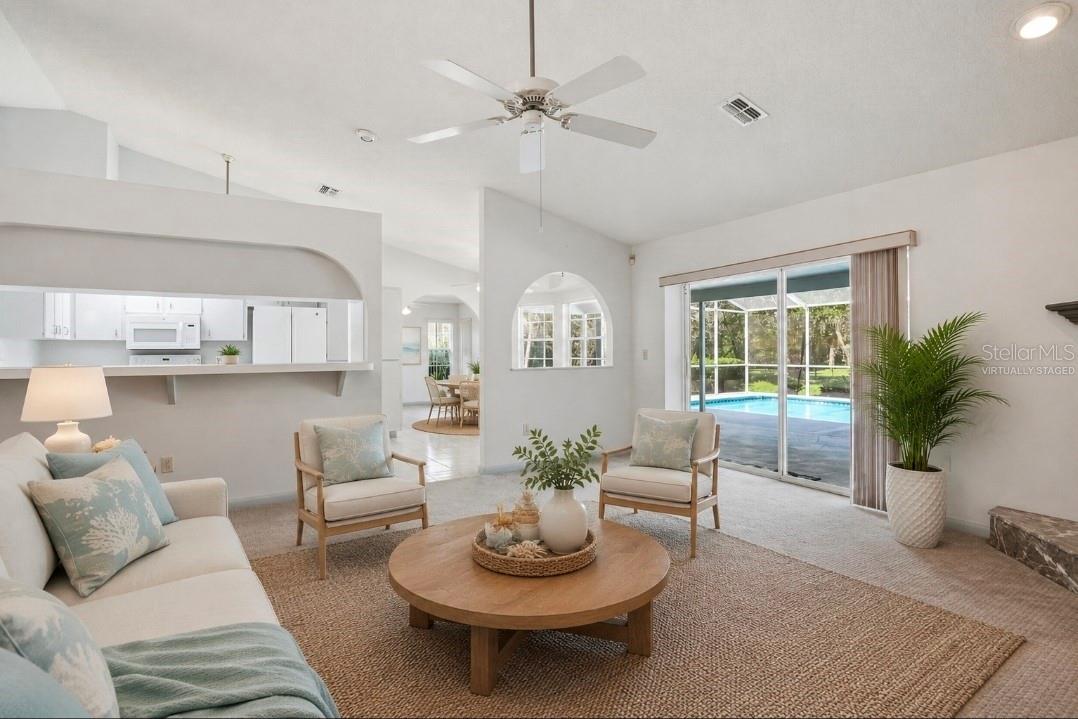 AUTUMN OAKS - Residential