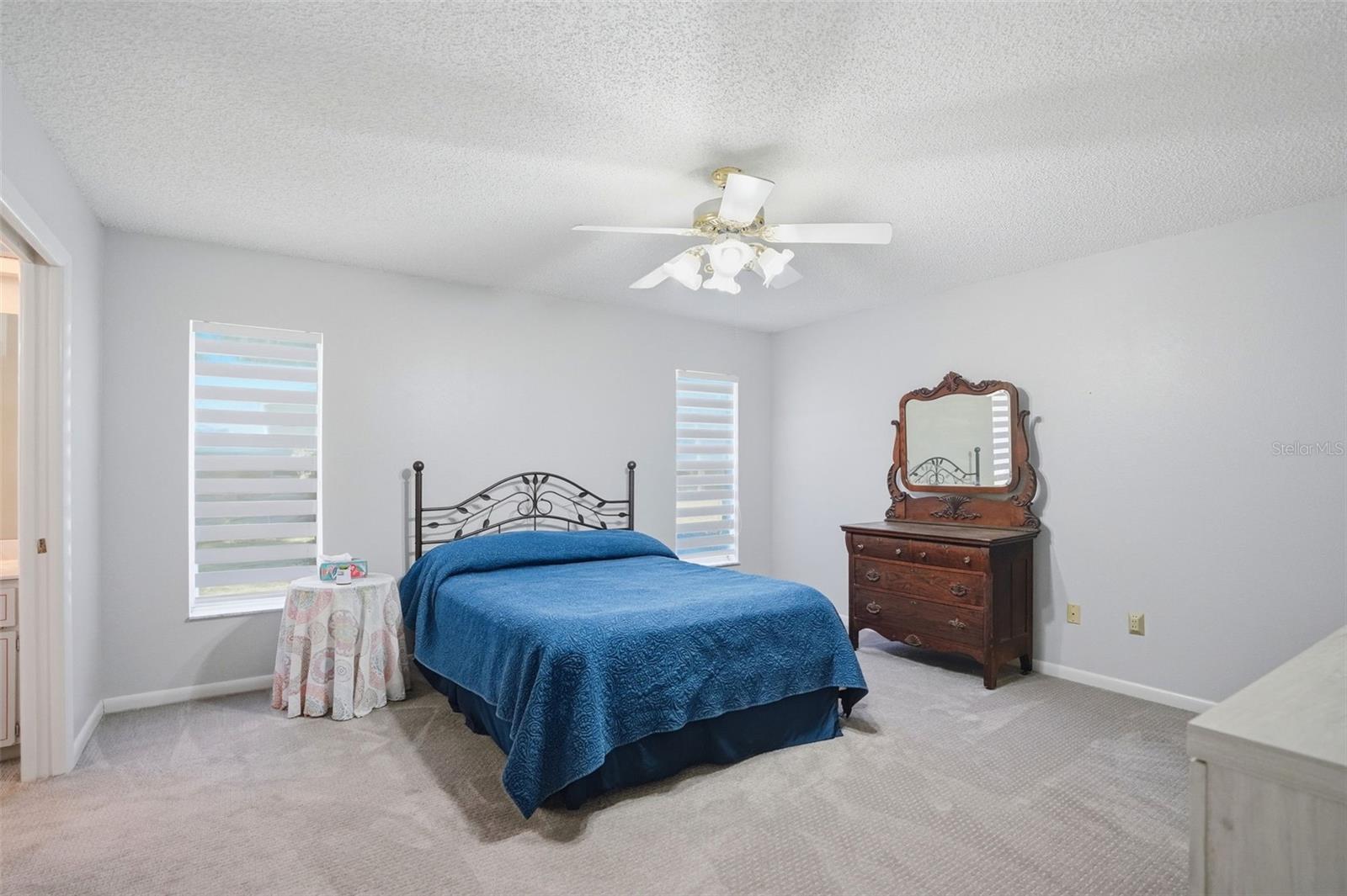 AUTUMN OAKS - Residential