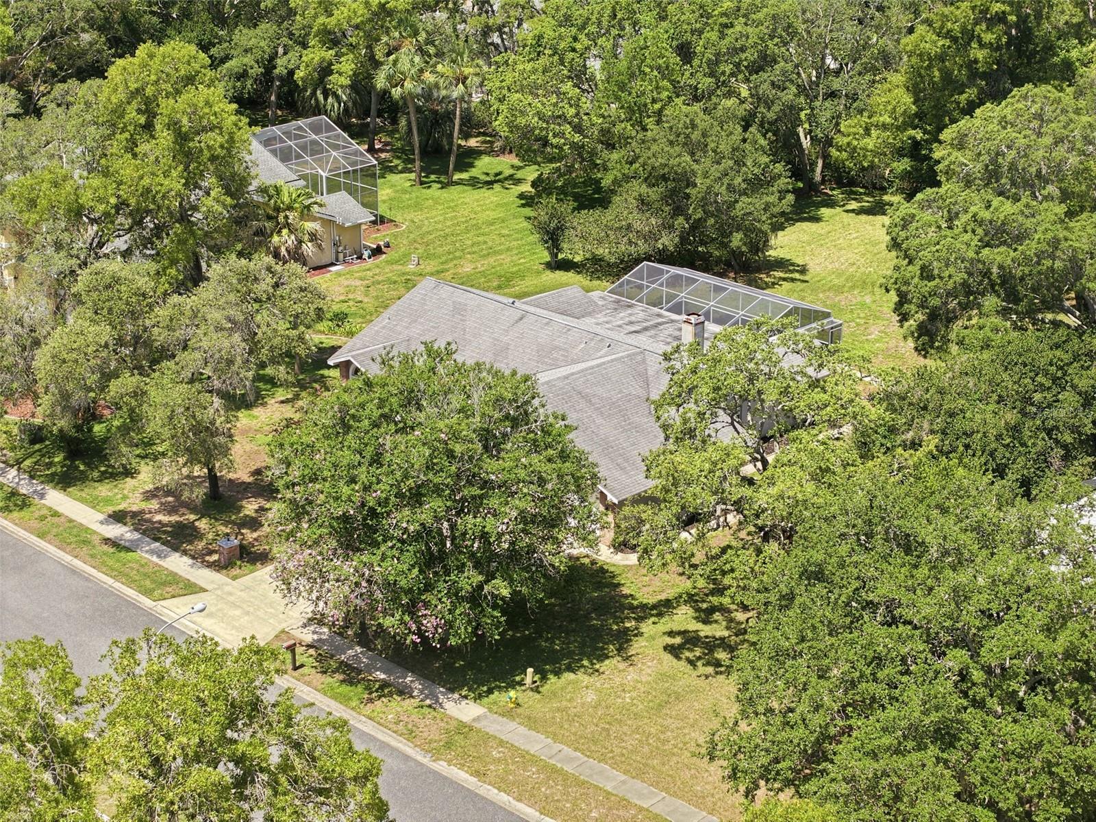 AUTUMN OAKS - Residential