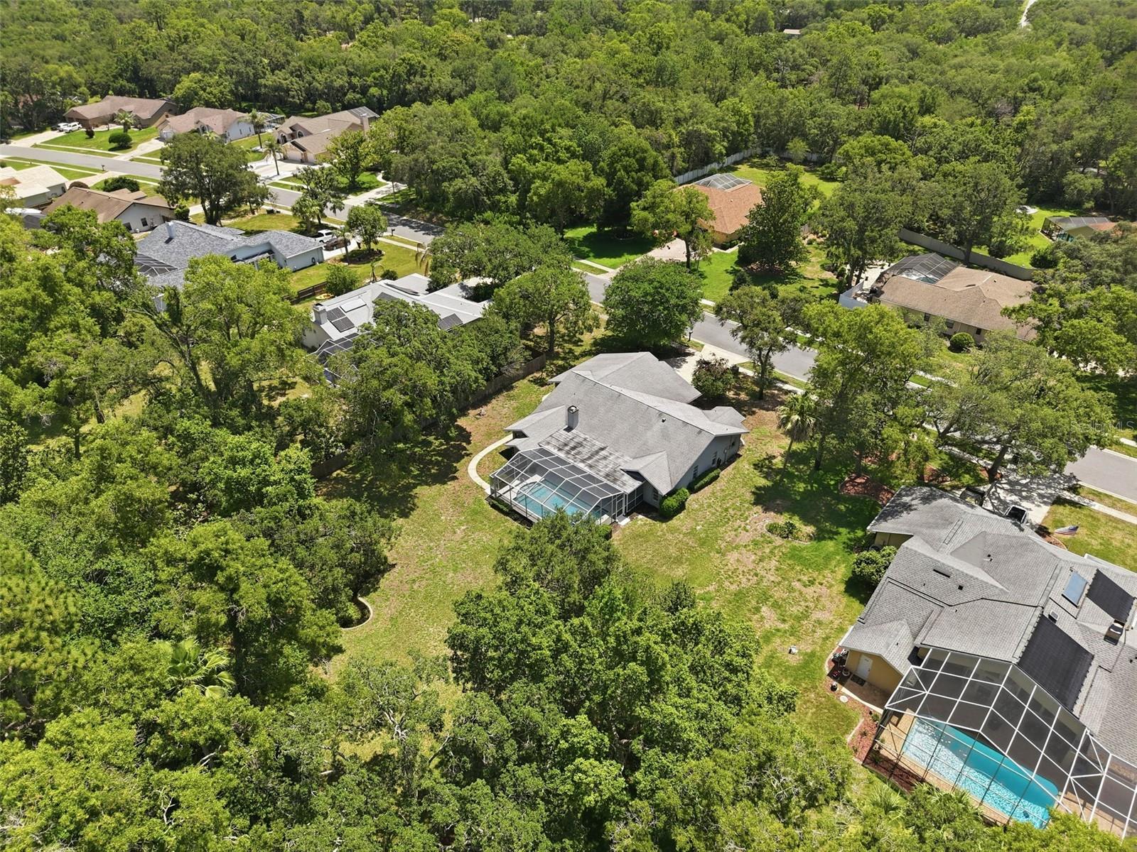 AUTUMN OAKS - Residential