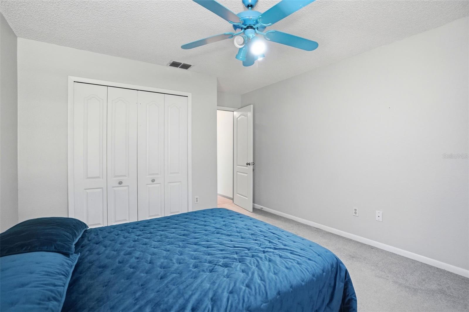 AUTUMN OAKS - Residential