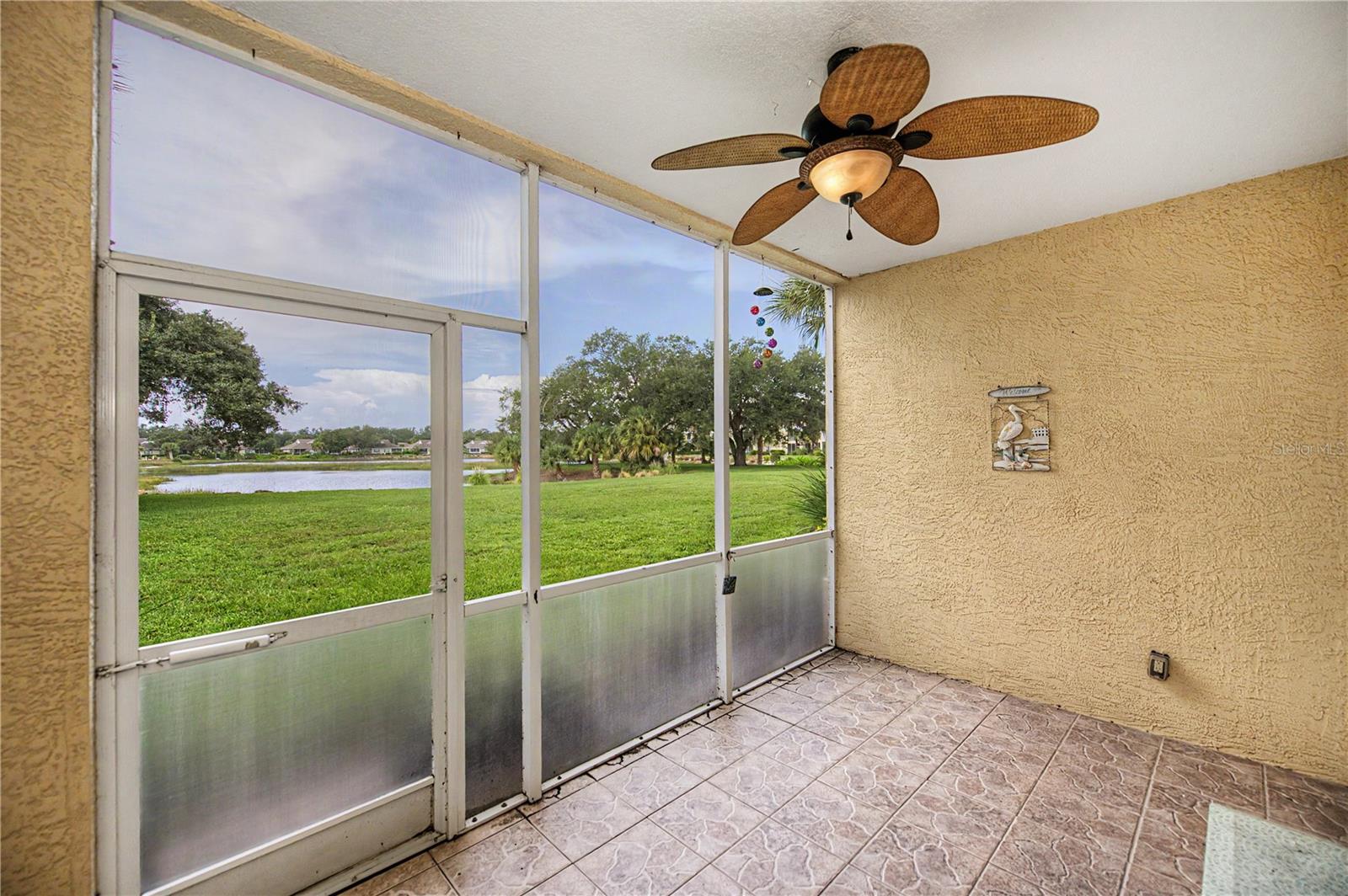 HERITAGE OAK PARK/WATERSIDE CLUB 02 AT HERITAGE - Residential