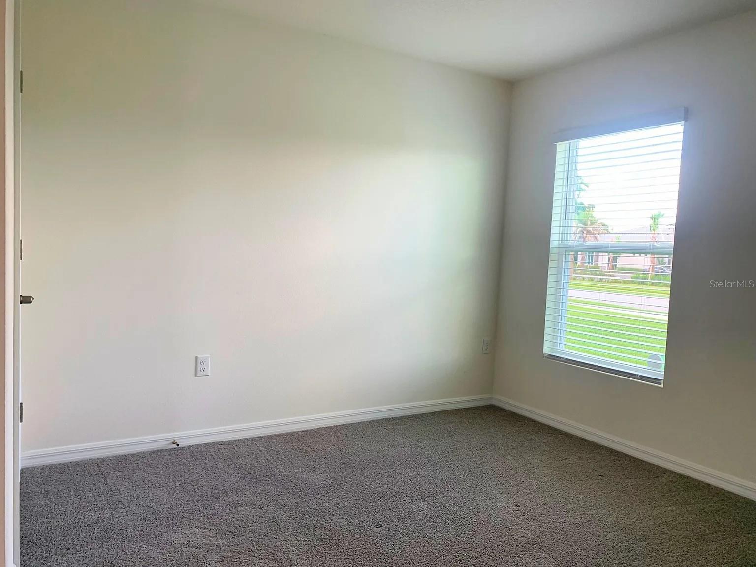TWISTED OAKS - Residential Lease