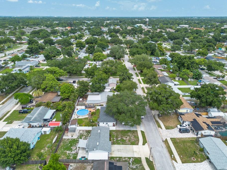 FAIRLAWN PARK MANOR - Residential