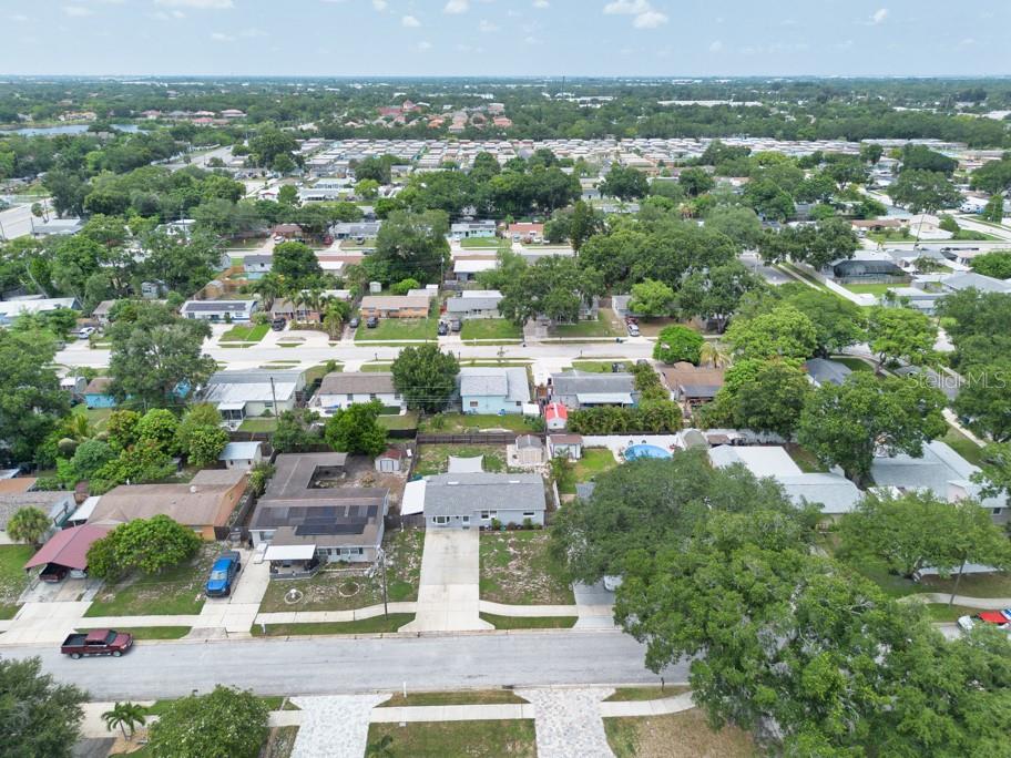 FAIRLAWN PARK MANOR - Residential