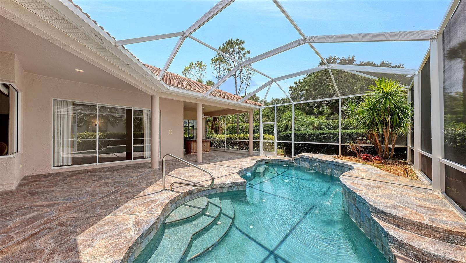 RIVENDELL - Residential