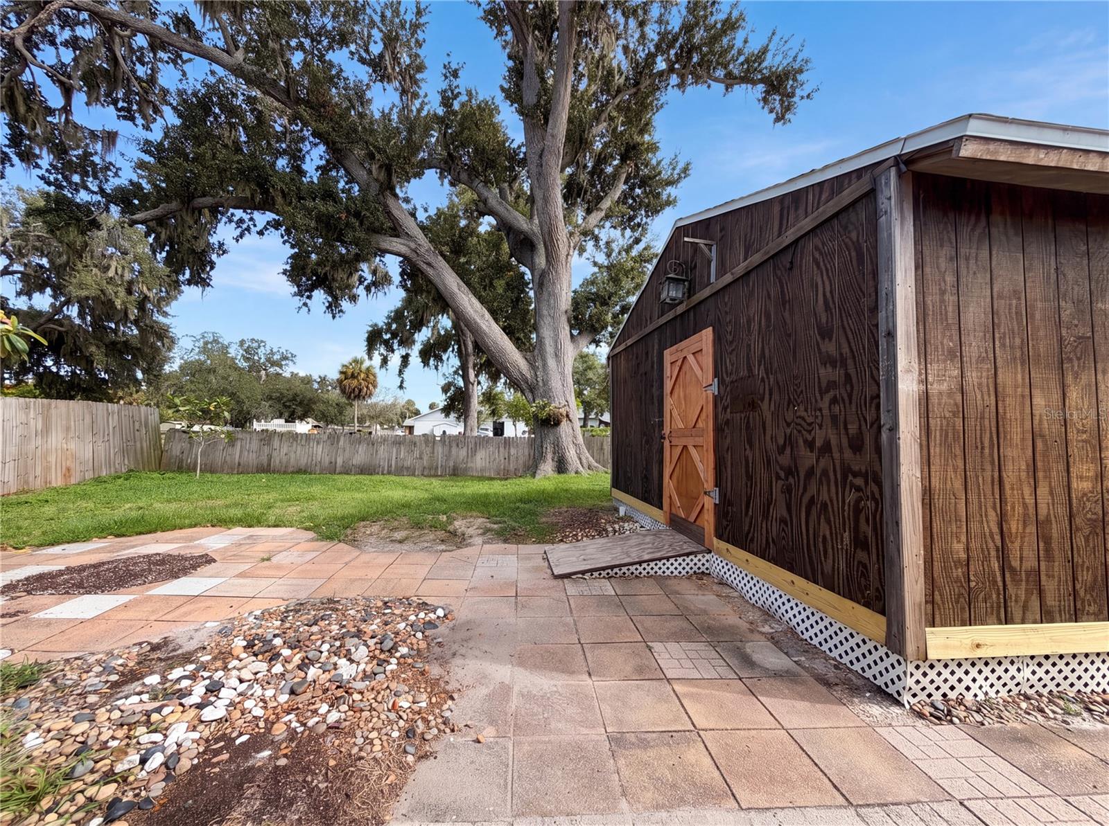GATES ESTATE OR MANATEE HOTEL LT - Residential