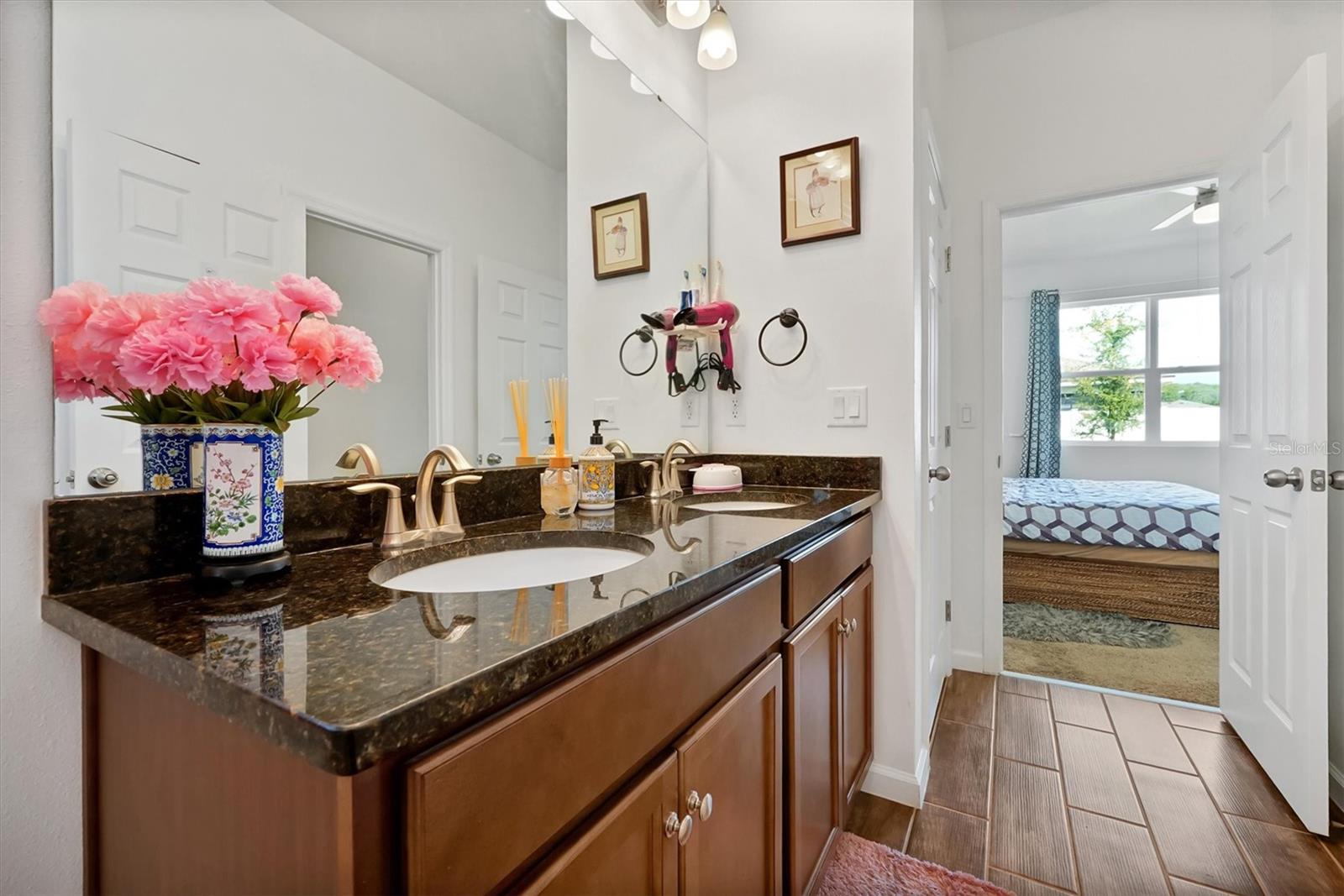 STARWOOD PH N-1B SOUTH - Residential