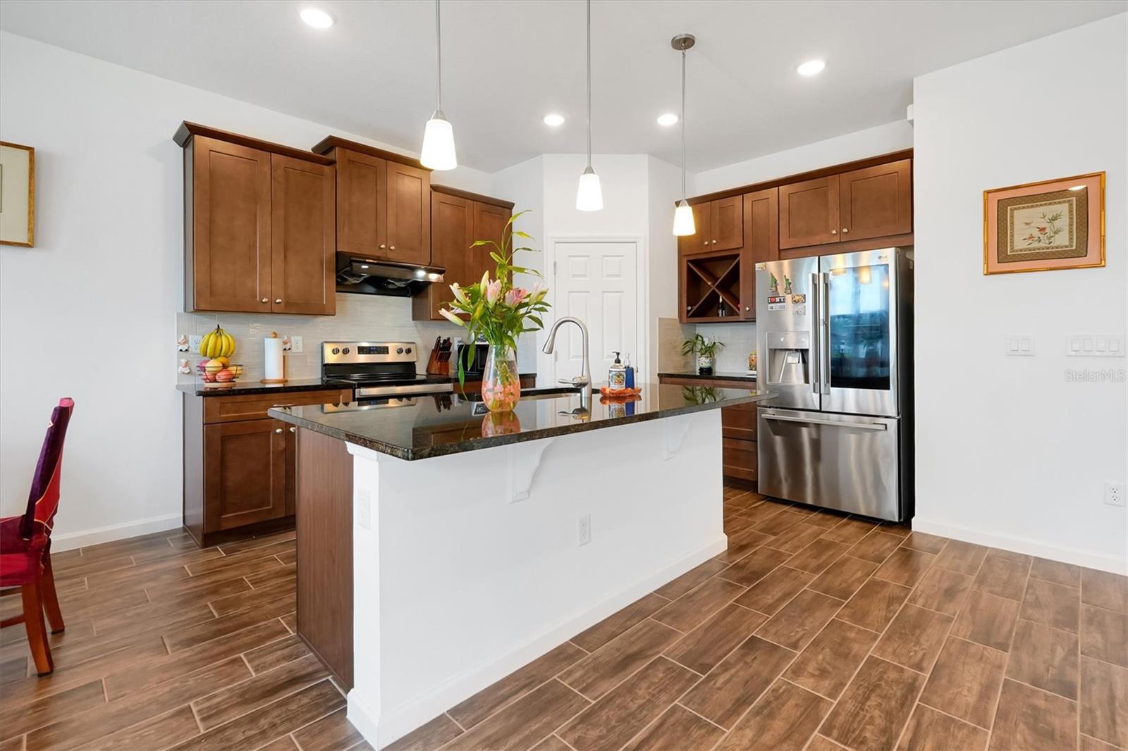 STARWOOD PH N-1B SOUTH - Residential