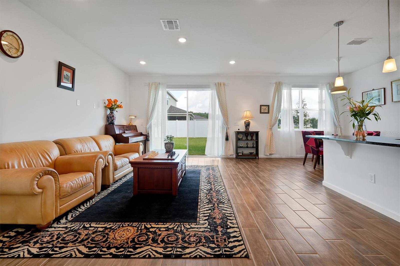 STARWOOD PH N-1B SOUTH - Residential
