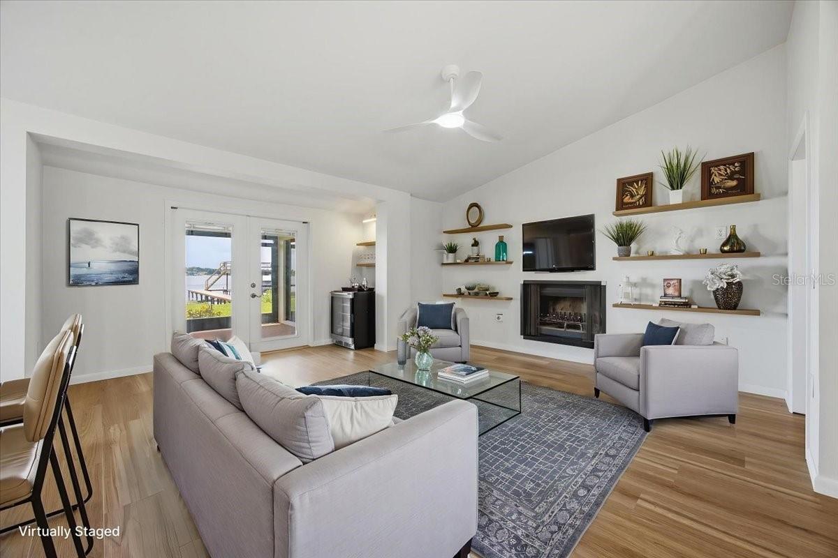 LEISURE SHORES - Residential