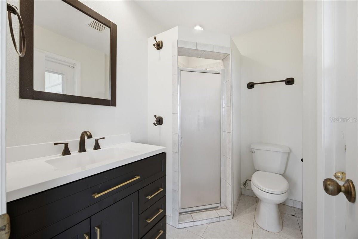 LEISURE SHORES - Residential
