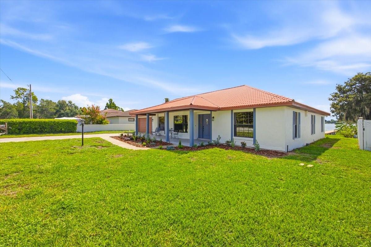 LEISURE SHORES - Residential