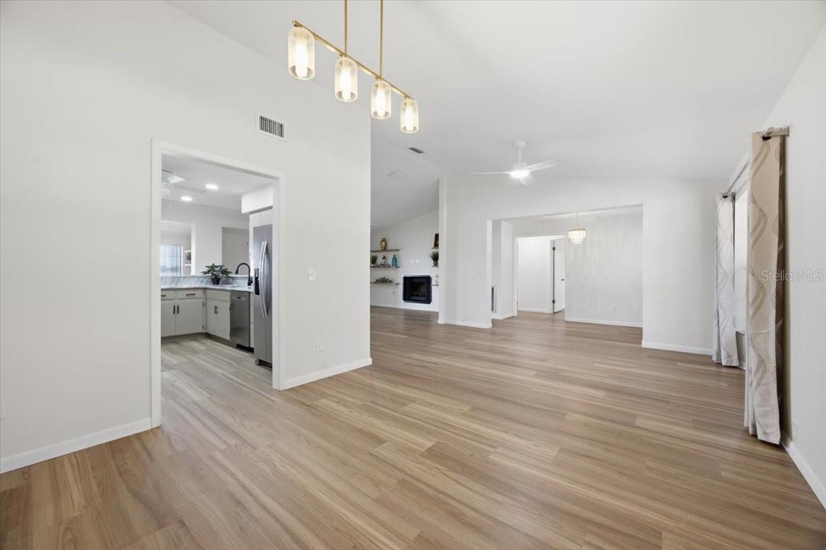 LEISURE SHORES - Residential