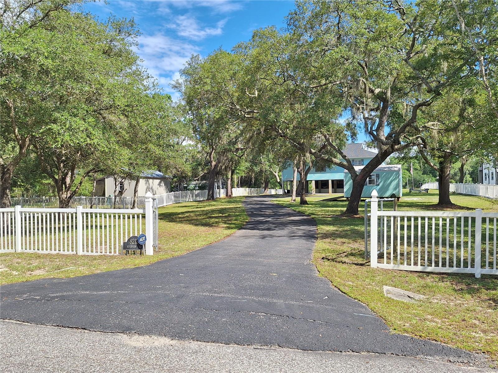 SUWANNEE RIVER SPRINGS - Residential