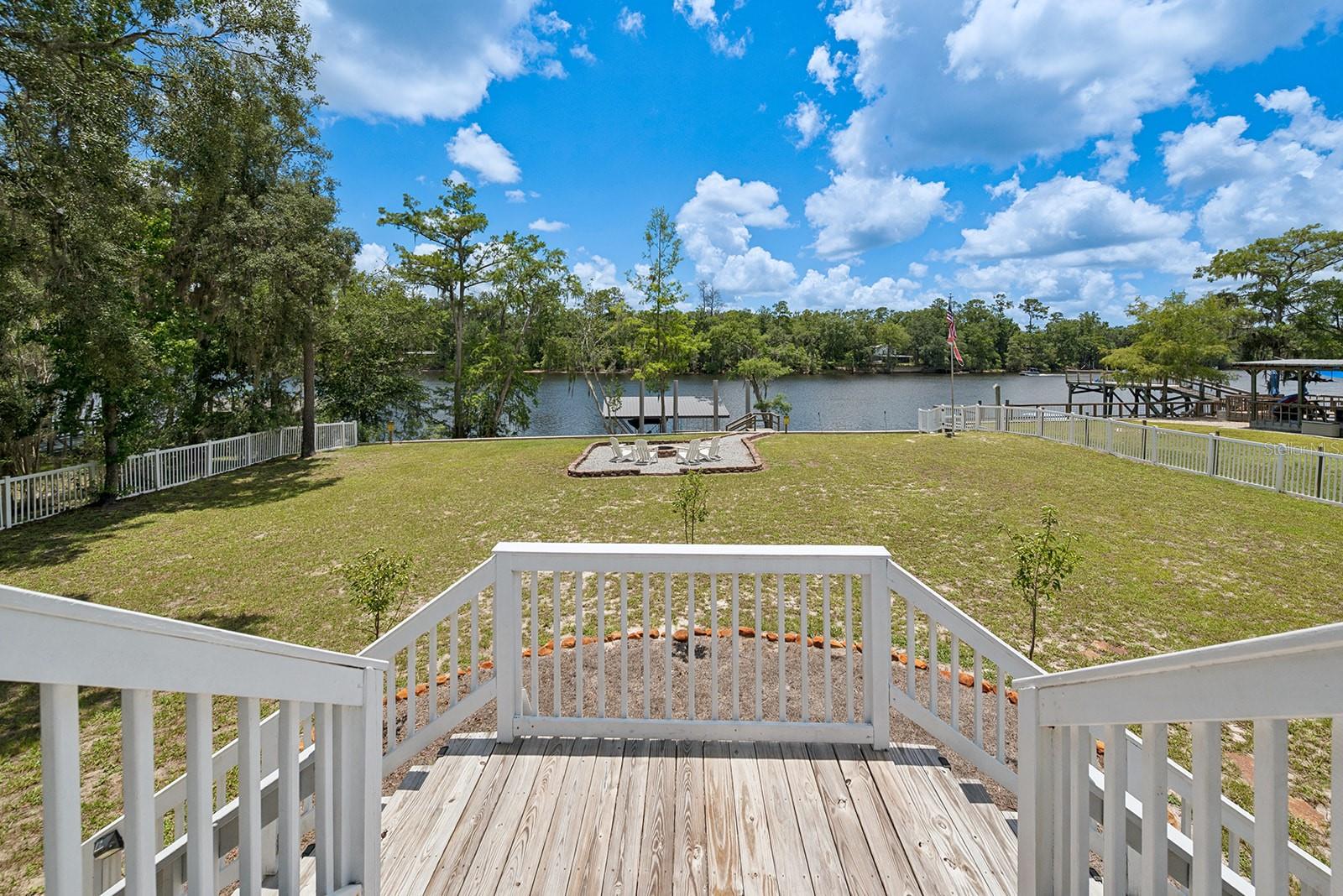 SUWANNEE RIVER SPRINGS - Residential