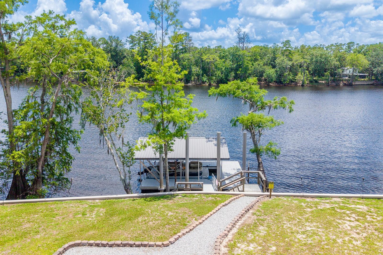 SUWANNEE RIVER SPRINGS - Residential