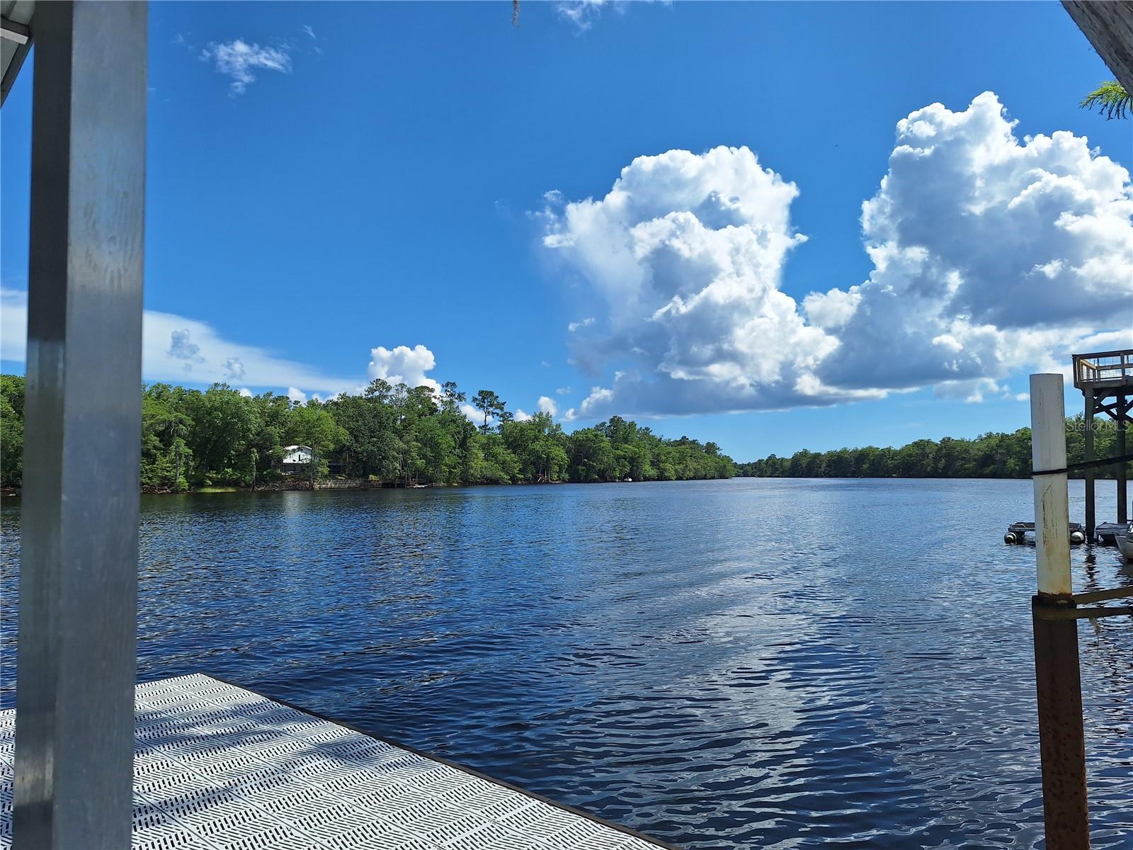SUWANNEE RIVER SPRINGS - Residential
