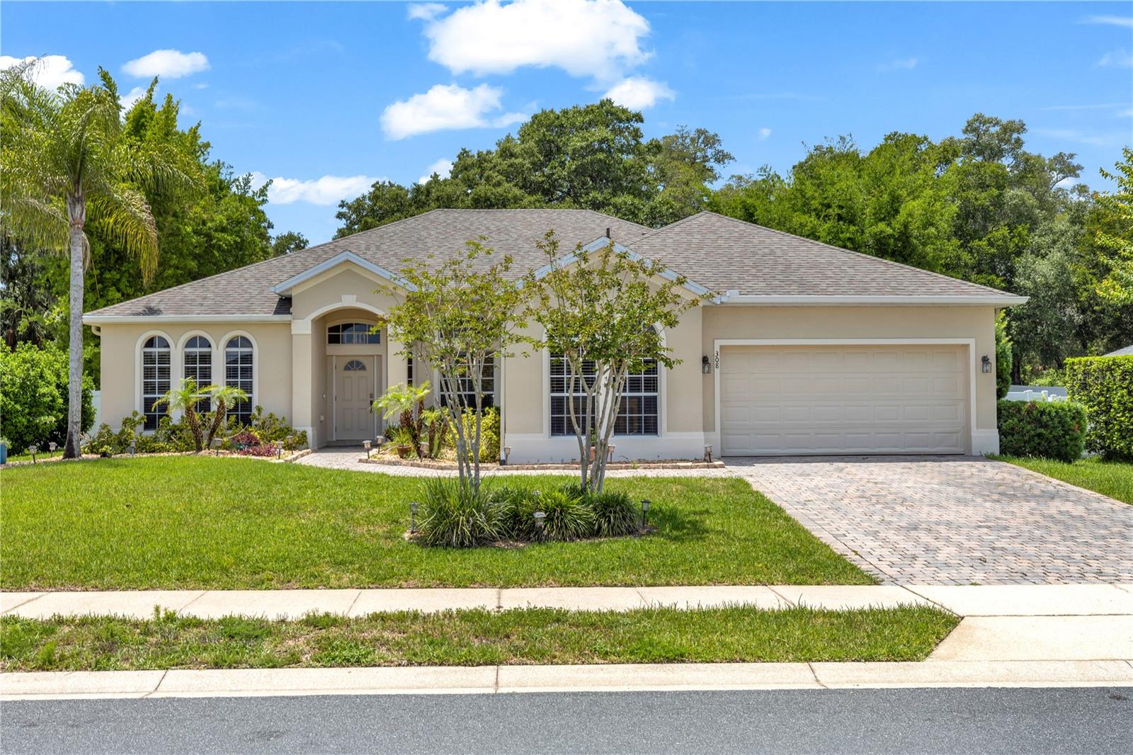 CRYSTAL COVE PH 02 - Residential