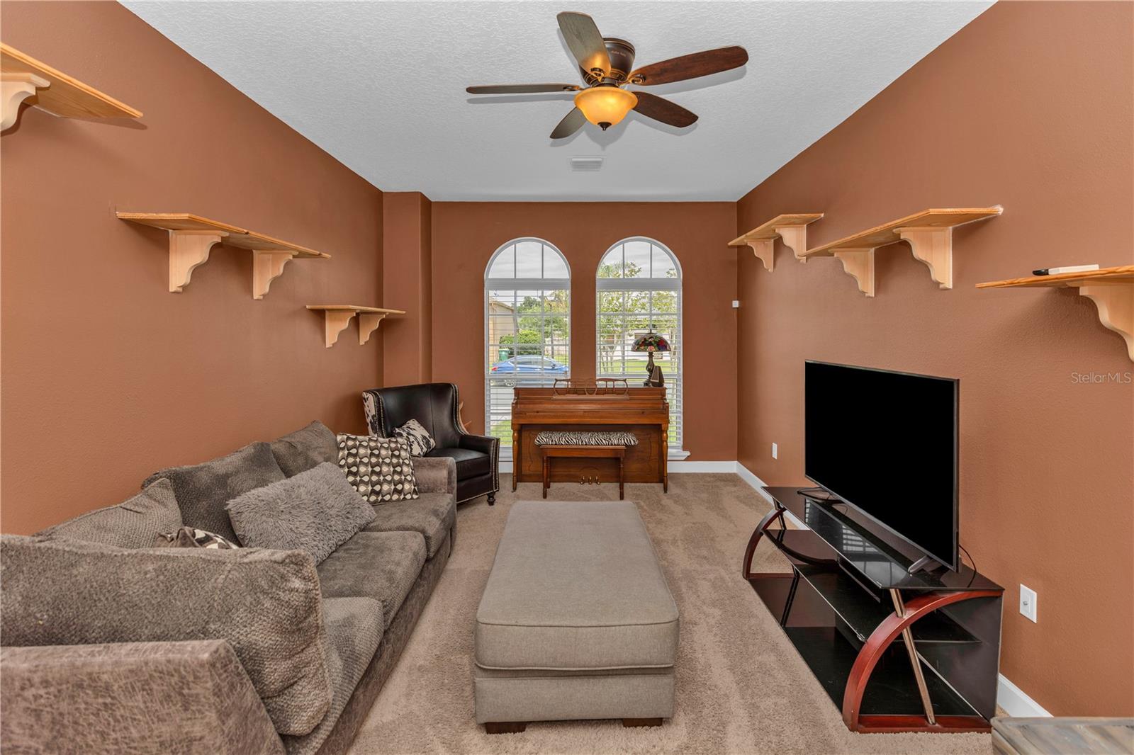CRYSTAL COVE PH 02 - Residential