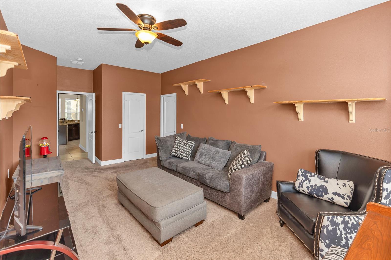 CRYSTAL COVE PH 02 - Residential