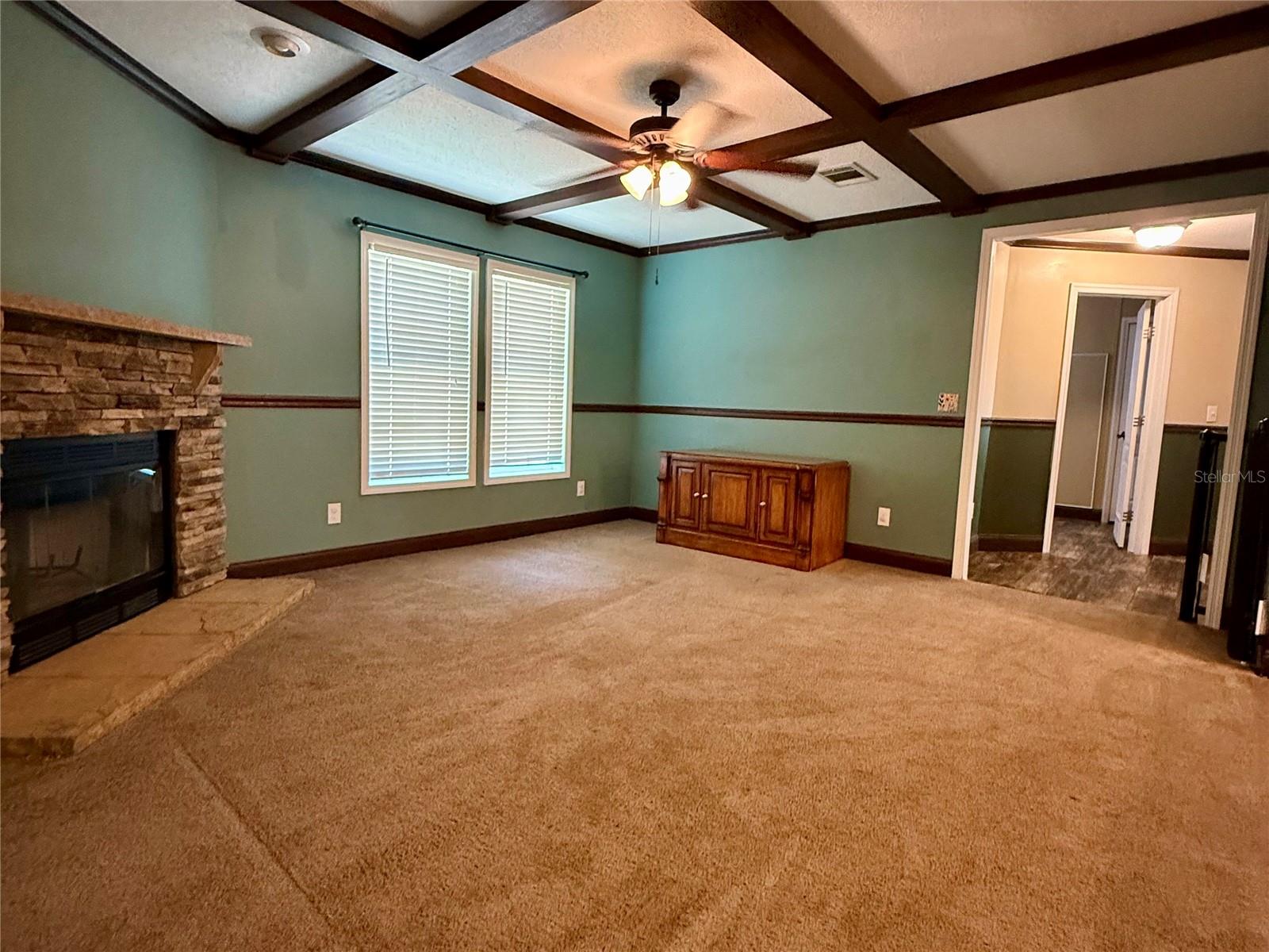 LAKE DIOR ESTATES TR 11 - Residential