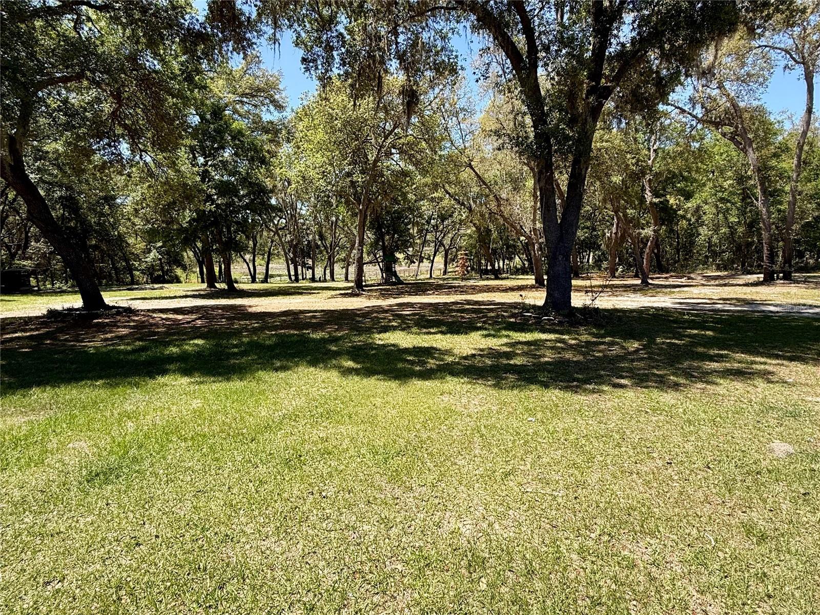 LAKE DIOR ESTATES TR 11 - Residential