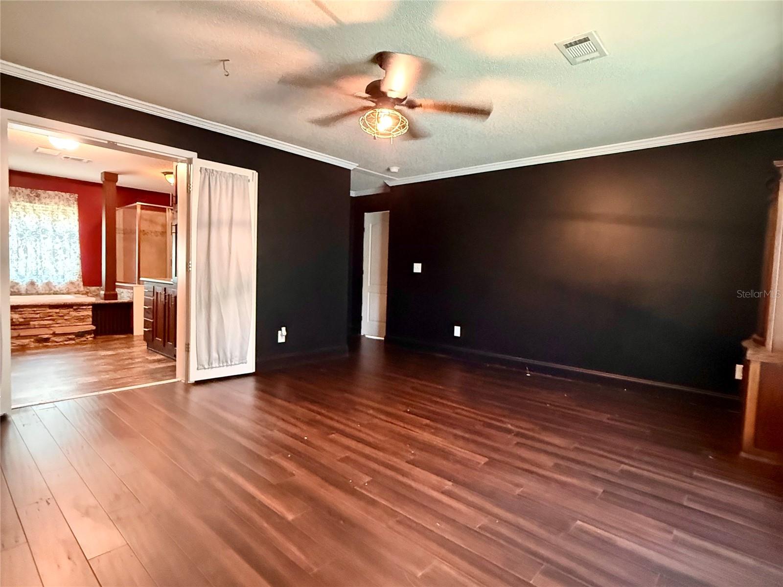 LAKE DIOR ESTATES TR 11 - Residential