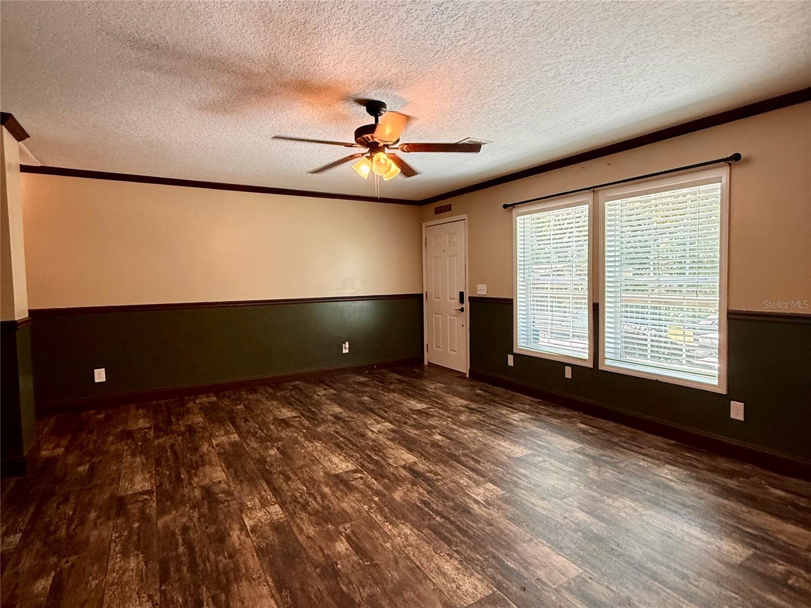 LAKE DIOR ESTATES TR 11 - Residential