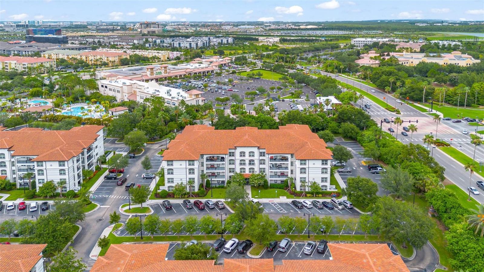 VISTA CAY RESORT - RESERVE - Residential