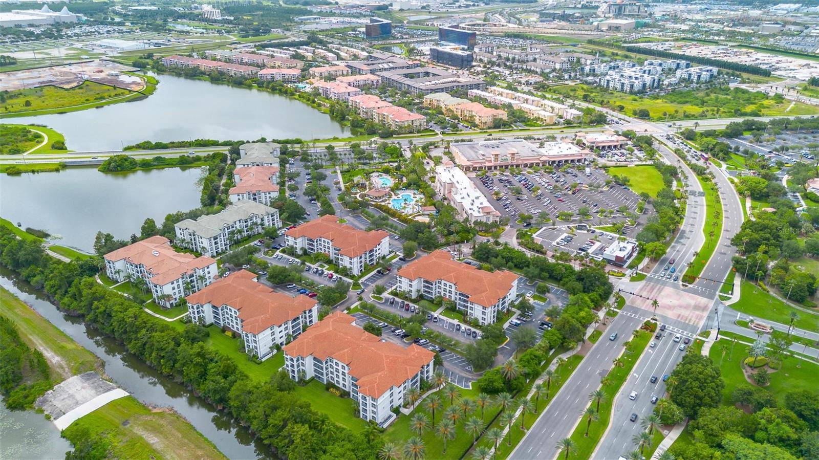 VISTA CAY RESORT - RESERVE - Residential