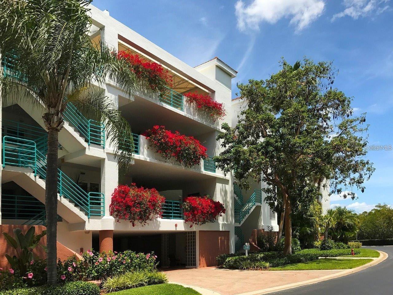 TANGERINE BAY CLUB - Residential