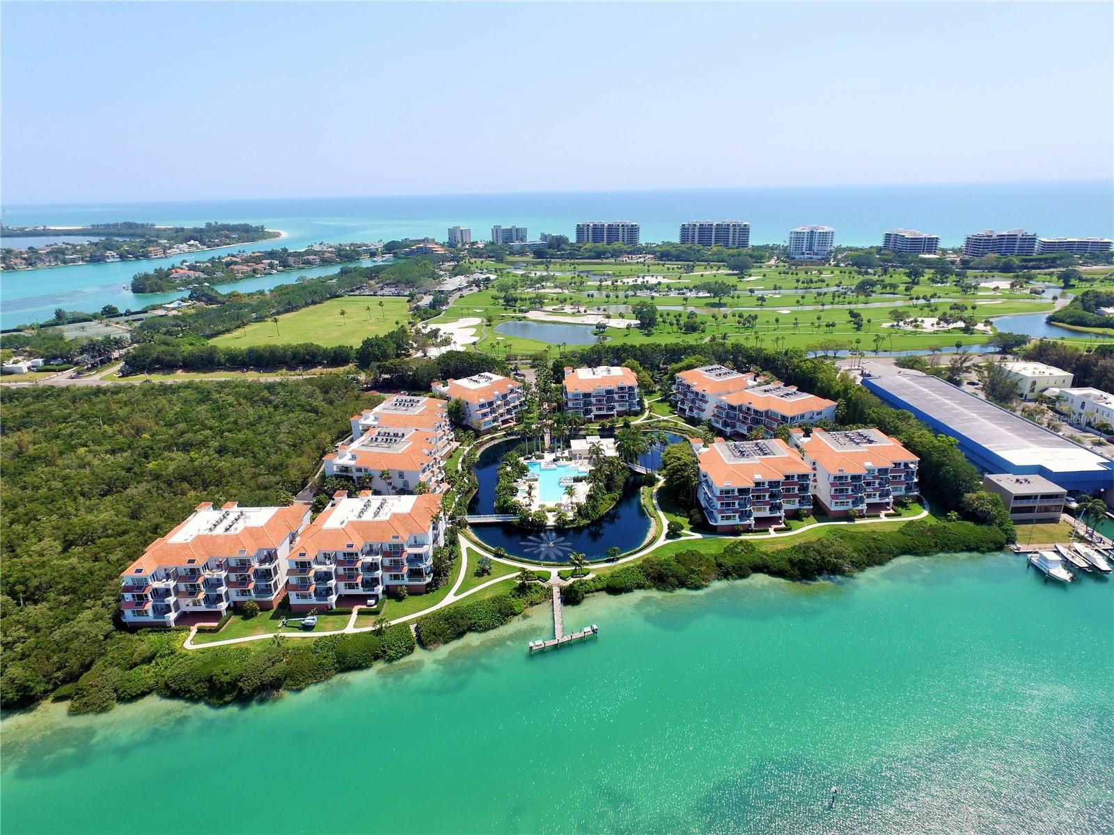 TANGERINE BAY CLUB - Residential