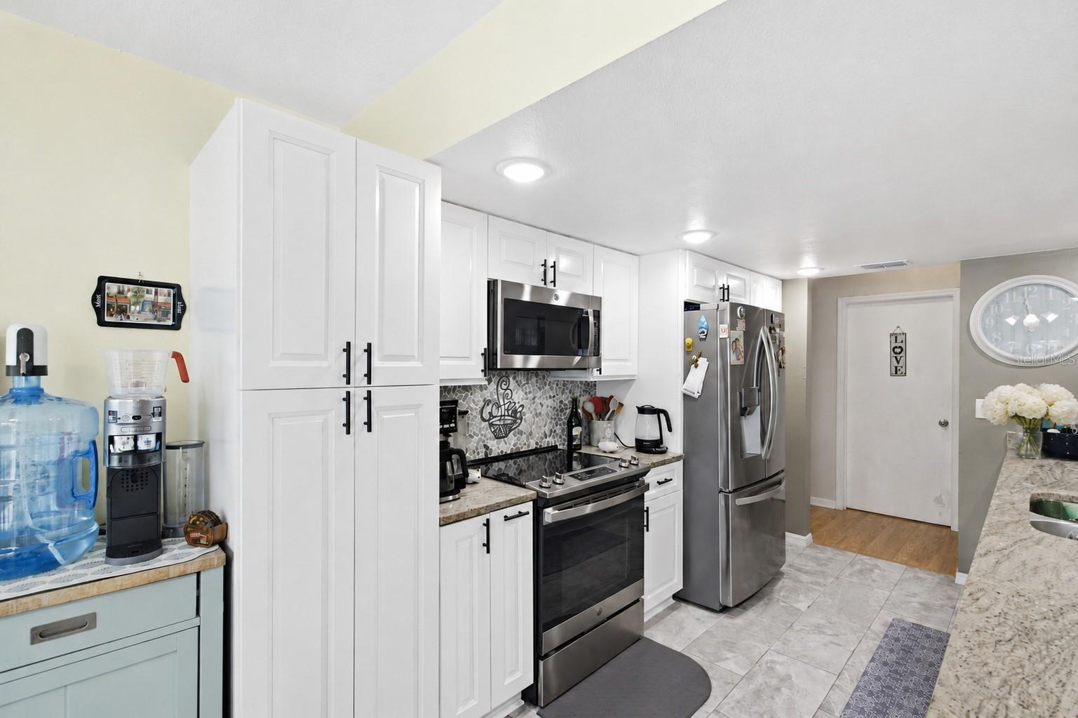 SPRING HILL - Residential