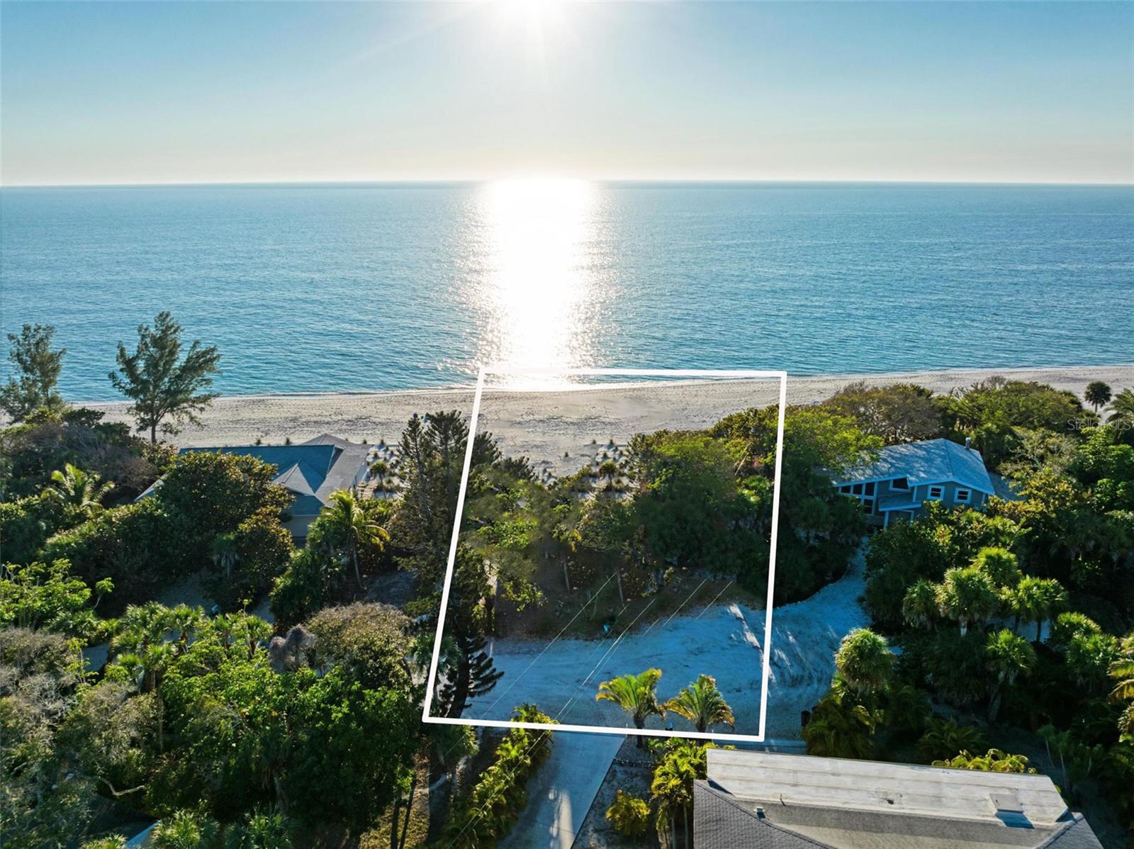 1685 - GNARLED OAKS ESTATES - Land