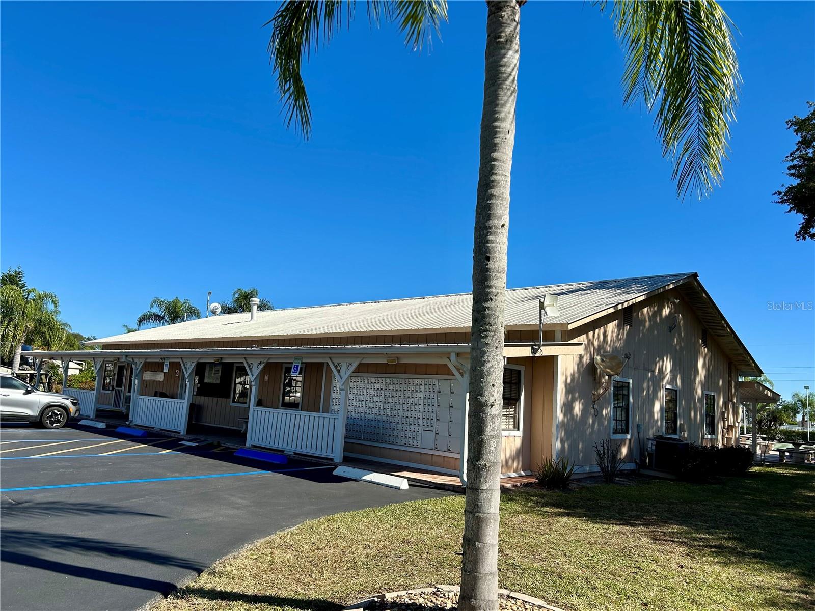 TORREY OAKS RV & GOLF RESIDENCE - Land