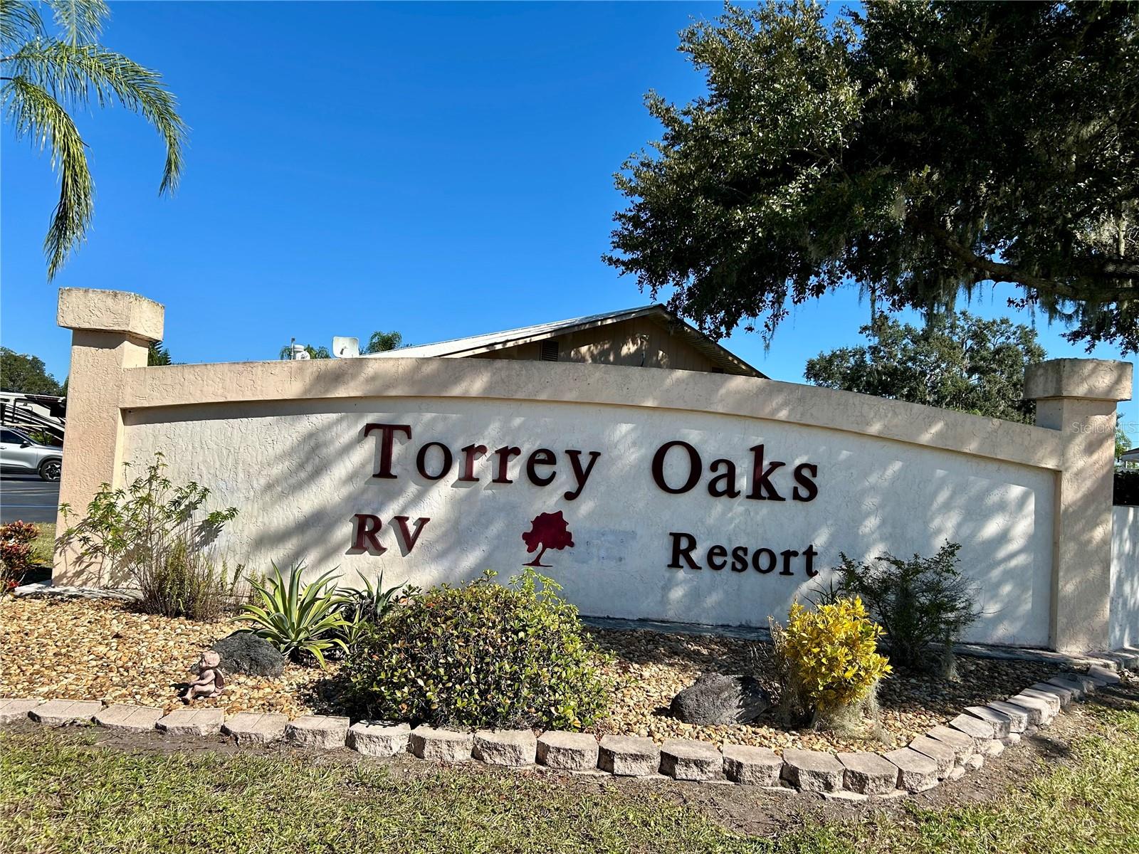 TORREY OAKS RV & GOLF RESIDENCE - Land
