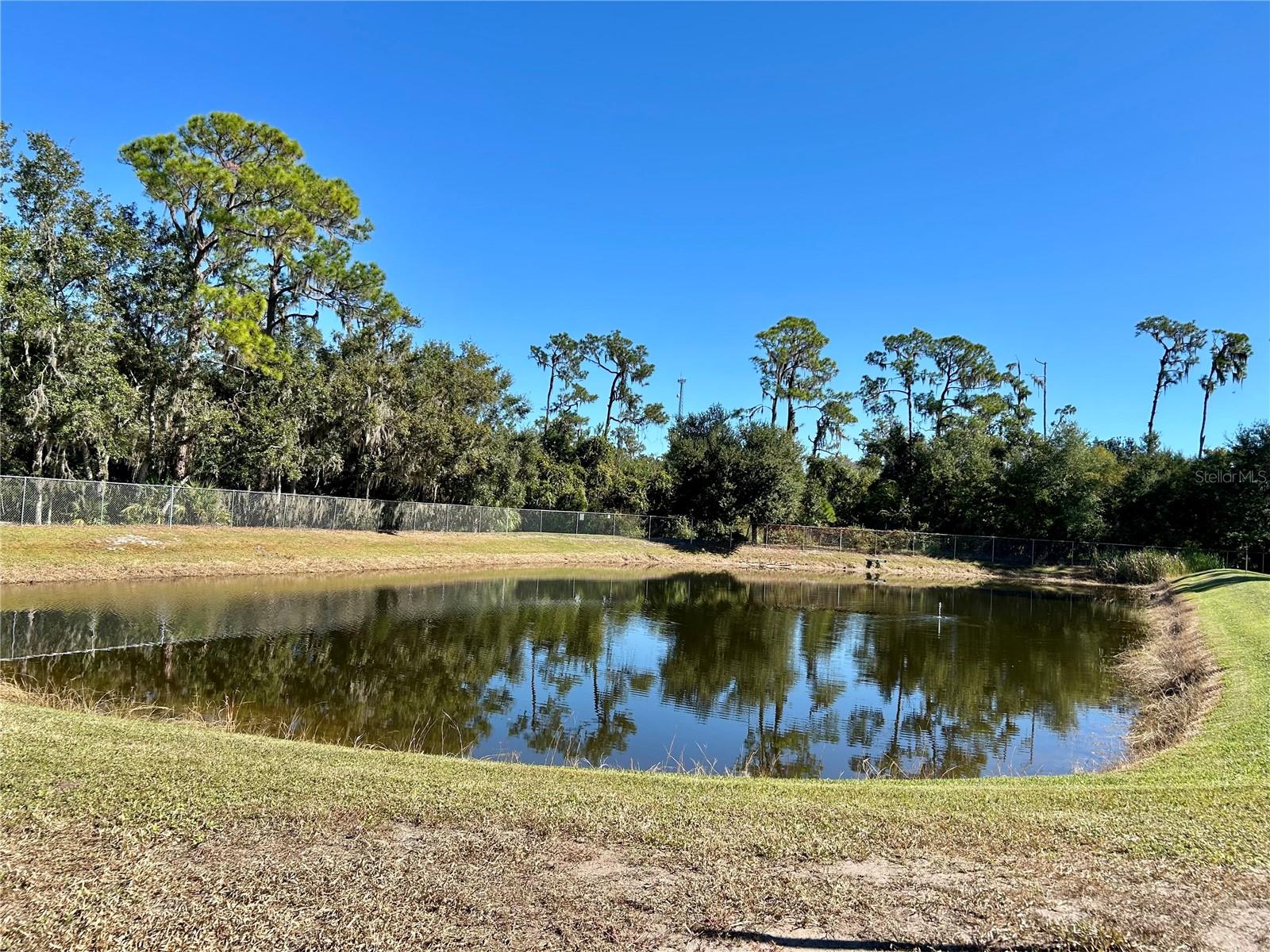 TORREY OAKS RV & GOLF RESIDENCE - Land