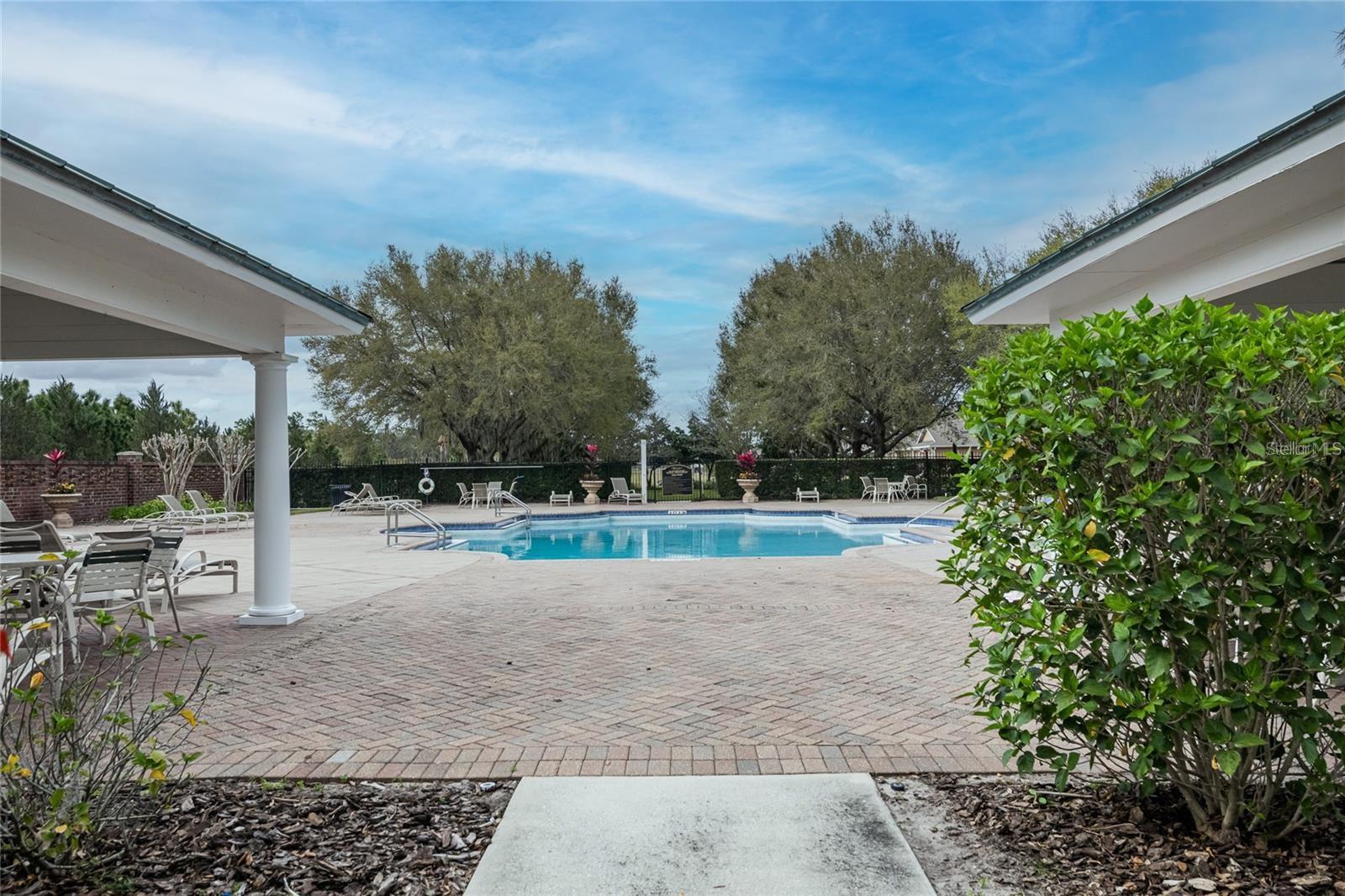 WATERS EDGE/LK NONA 03 C-F & - Residential