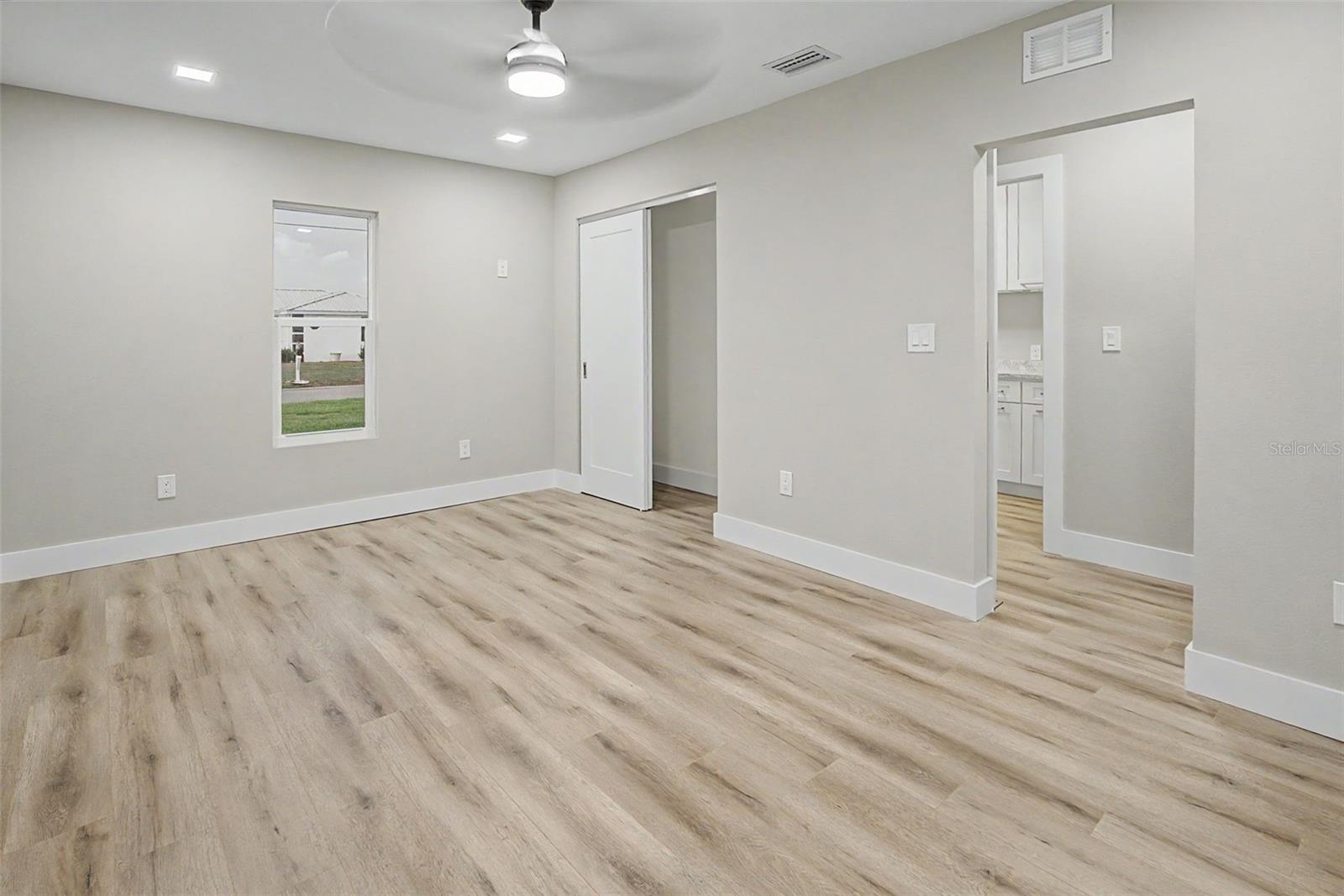APOLLO BEACH UNIT TWO - Residential
