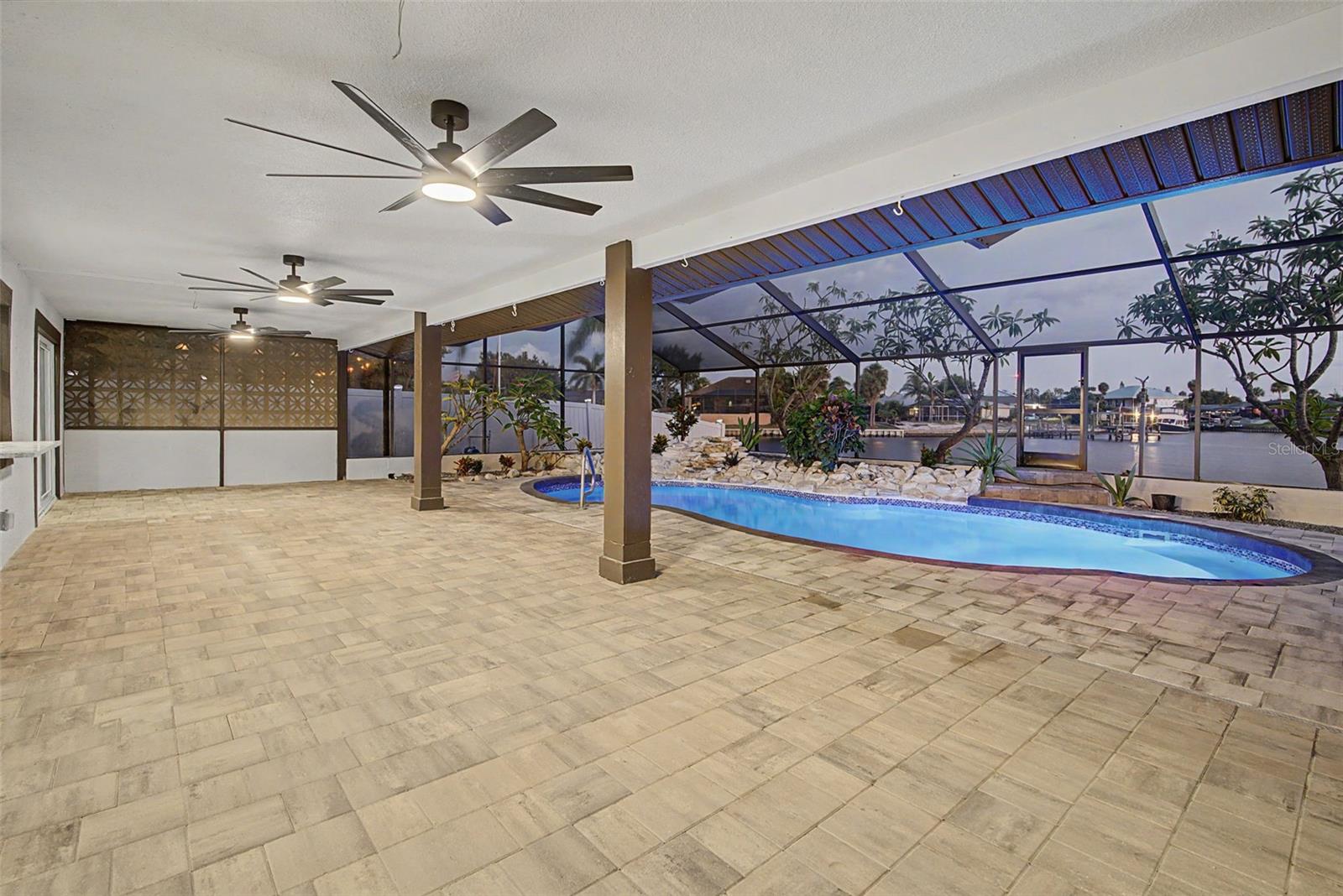 APOLLO BEACH UNIT TWO - Residential