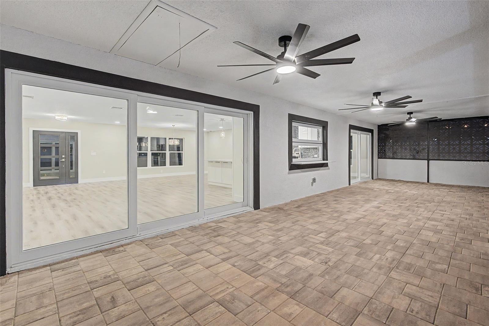 APOLLO BEACH UNIT TWO - Residential