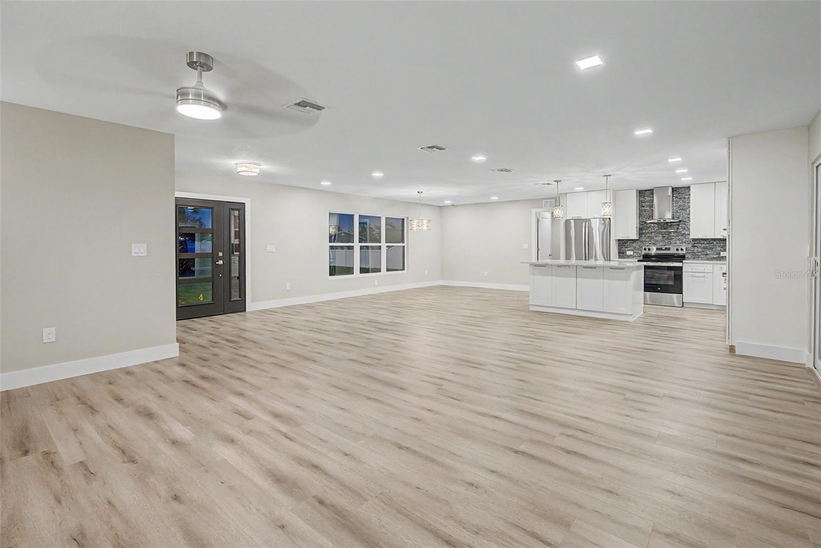 APOLLO BEACH UNIT TWO - Residential