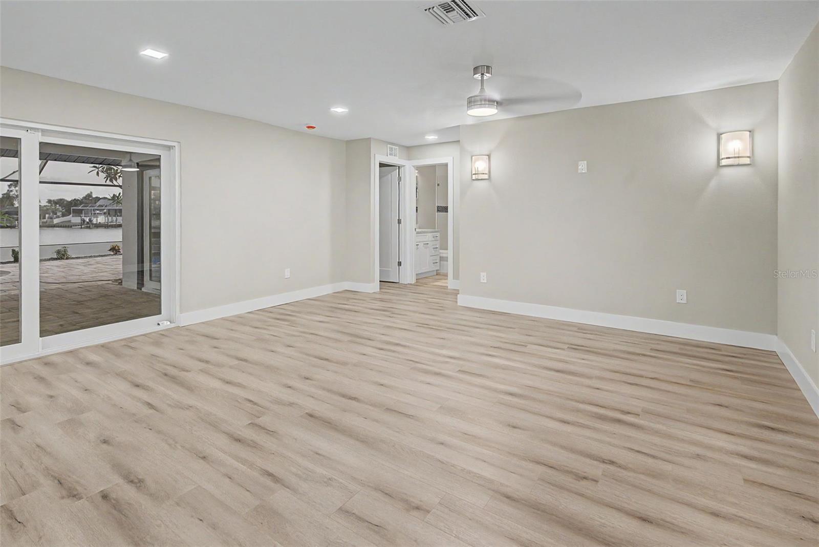APOLLO BEACH UNIT TWO - Residential