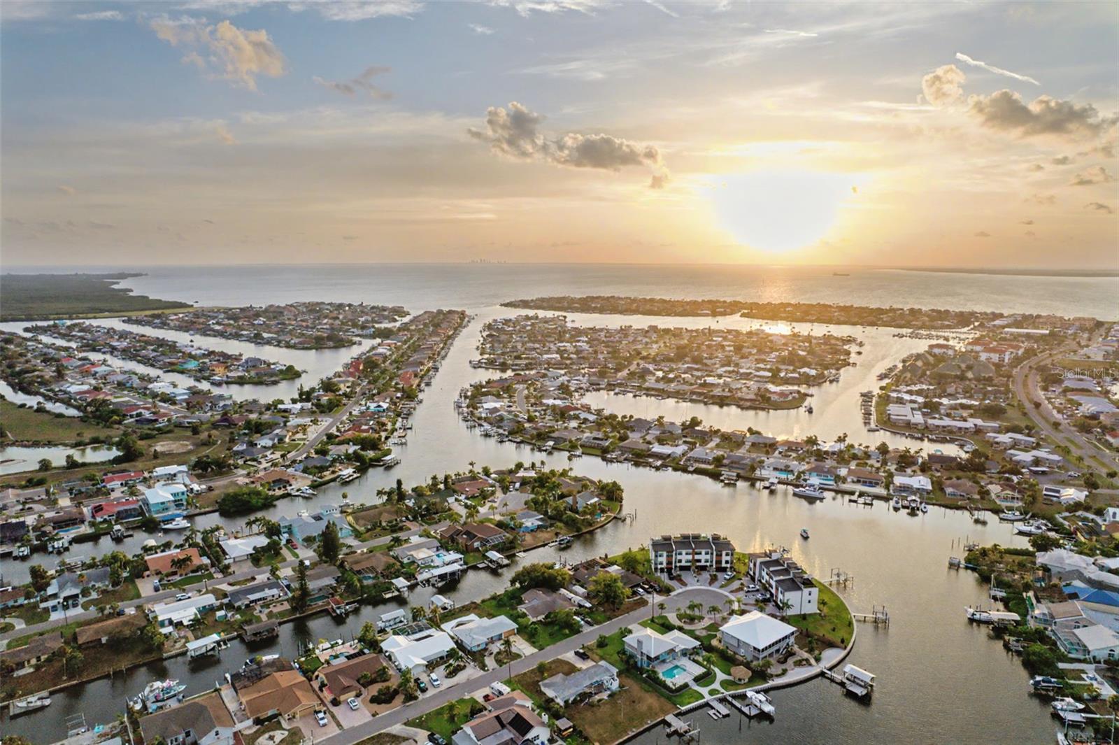 APOLLO BEACH UNIT TWO - Residential